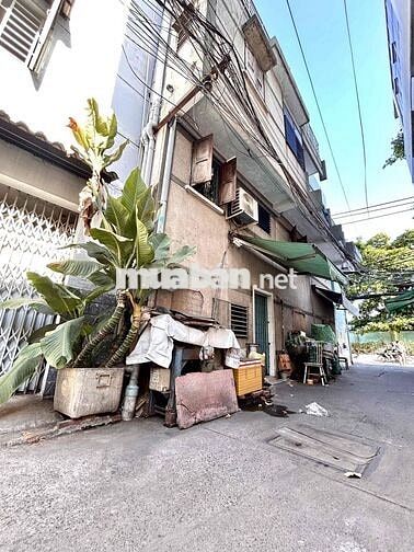 Bán nhà đẹp 4 tầng, xe hơi đậu cửa, 5m ra MT Tôn Thất Thuyết.