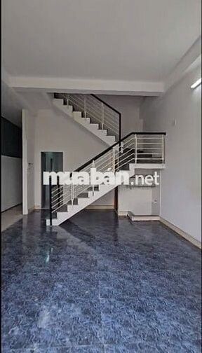 Cho thuê nhà cấp 4 có 3PN Dt 171 m2  mặt tiền đường - 13tr/th