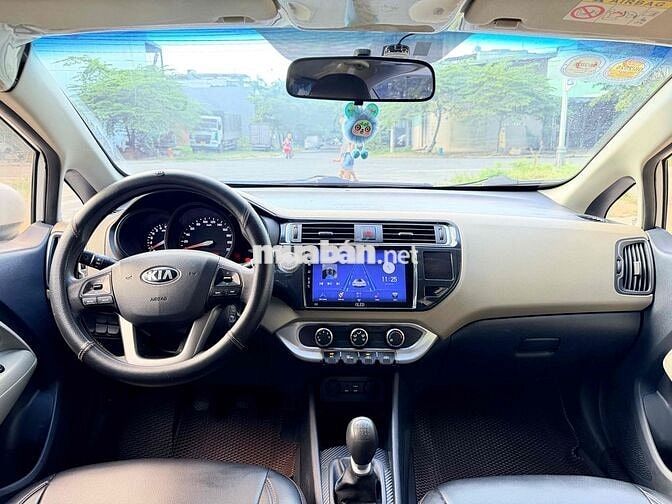 Kia Rio 2015 Trắng Số sàn