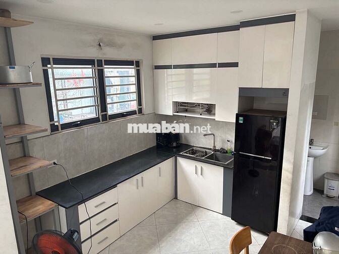 BÁN NHÀ 3 TẦNG CĂN GÓC MẶT TIỀN ĐƯỜNG KHU PHÂN LÔ DĨ AN GIÁ 3,4 TỶ