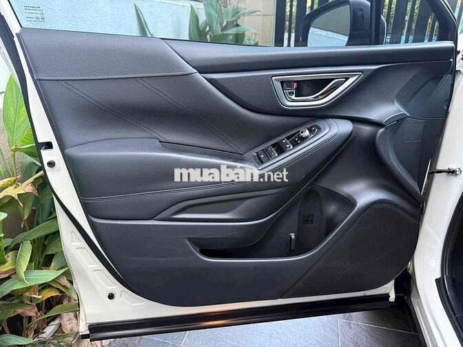 Subaru Forester 2.0 EyeSight 2019 56000km Trắng