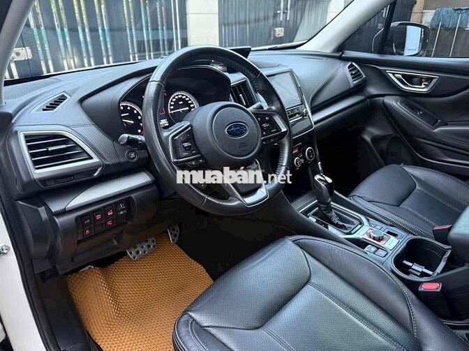 Subaru Forester 2.0 EyeSight 2019 56000km Trắng
