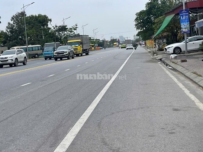 Mặt đường thôn Hầu Lâm Động Thủy Nguyên Hải Phòng 