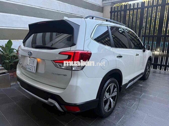 Subaru Forester 2.0 EyeSight 2019 56000km Trắng