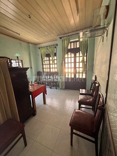 Bán nhà riêng 3 tầng đẹp tại 38/1/4 Đô Đốc Long, giá siêu hời 6,3 tỷ, 
