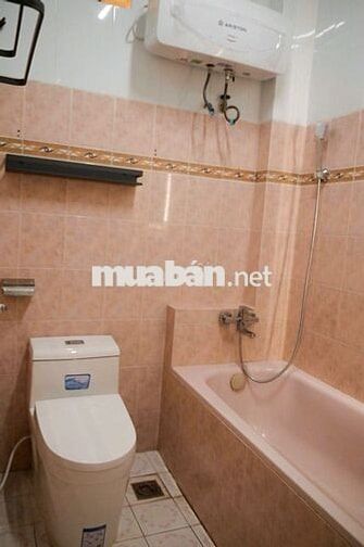 Cho thuê căn hộ dịch vụ full nội thất mặt tiền Lạc Long Quân