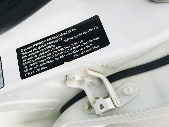 Hyundai i10 2024 Bản đủ Trắng