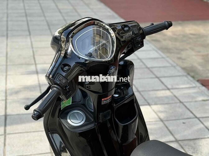 Yamaha Grande Hybrid ABS 2024 rất đẹp full option