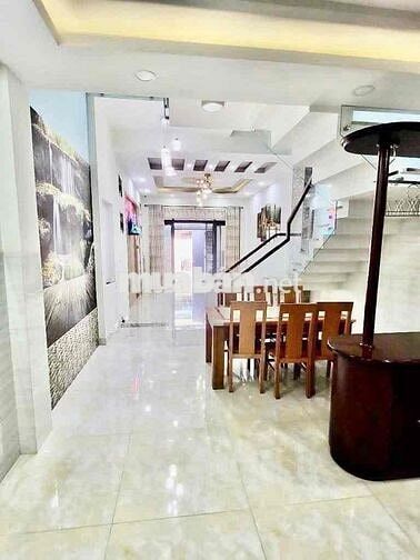 BÁN NHÀ- 4 TẦNG- ĐƯỜNG 8M- LÊ VĂN QUỚI( 4 x 19) 80M2 , 7 Tỷ