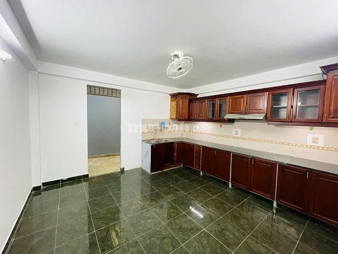 BÁN NHÀ CHÍNH CHỦ, P THẠNH LỘC, Q12, RẺ, ĐẸP, TIỆN NGHI, HẺM XE HƠI