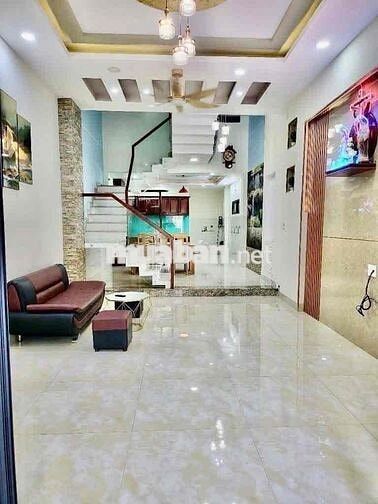 BÁN NHÀ- 4 TẦNG- ĐƯỜNG 8M- LÊ VĂN QUỚI( 4 x 19) 80M2 , 7 Tỷ