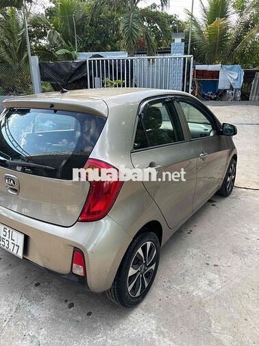 cần bán Kia Morning 2016 vàng cát chín chủ