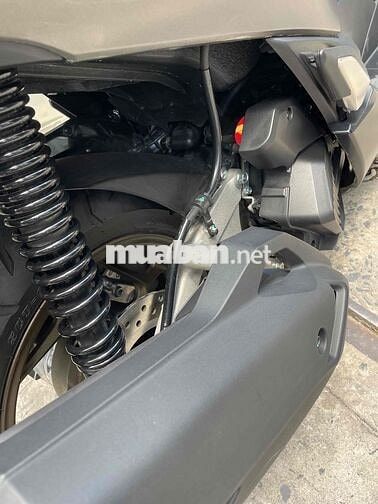Honda pcx vàng cát