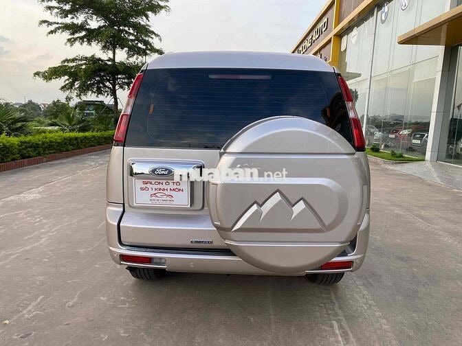 Ford Everest SX 2015 Vàng cát