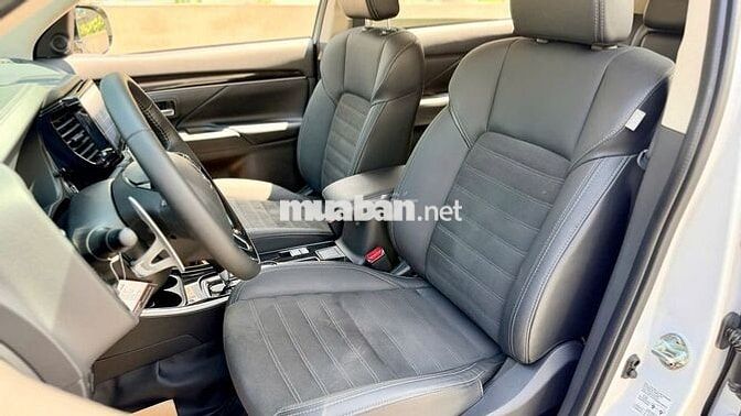 Mitsubishi Outlander 2024 2.0 CVT 11.000 km