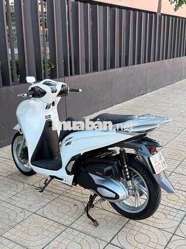 Honda SH350i 2023 Trắng 13000 KM