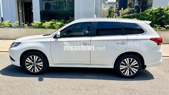 Mitsubishi Outlander 2024 2.0 CVT 11.000 km