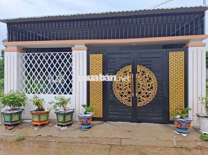 nhà đẹp lô gốc tại tân định bến cát Bình Dương