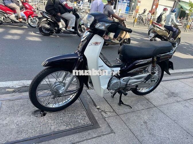 Honda Dream 2016 Nâu trắng