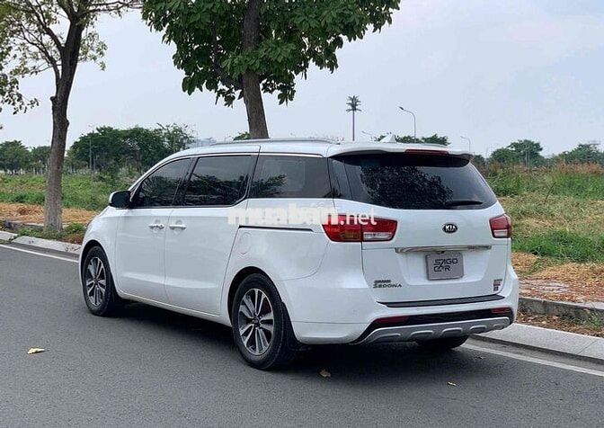 Kia Sedona 2017 Dầu 120.000km Trắng