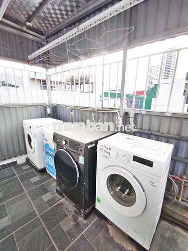 Mới, hiện đại, sạch sẽ, tiện nghi. Giá 3,8tr - trung tâm Cầu Giấy