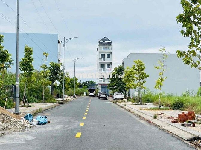 NỀN ĐẸP KHÔNG VƯỚNG - SỐ 39 THẦN TÀI - KHU TĐC AN BÌNH