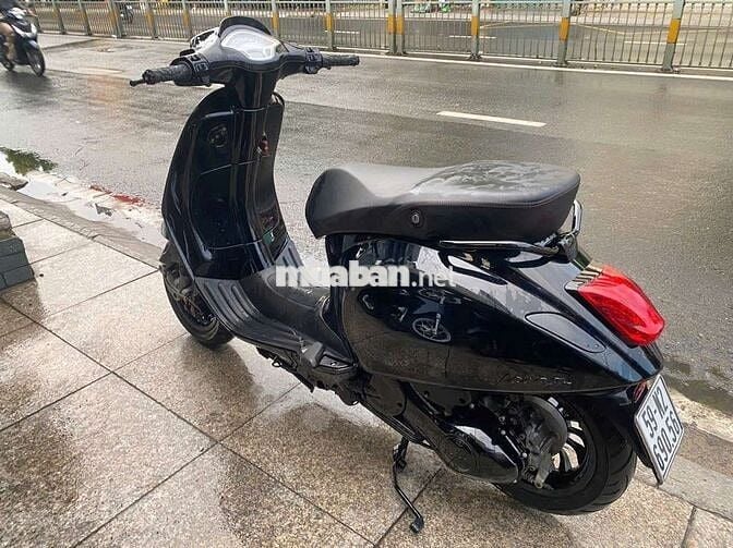 Piaggio Vespa Sprint 3V 2016 Đen