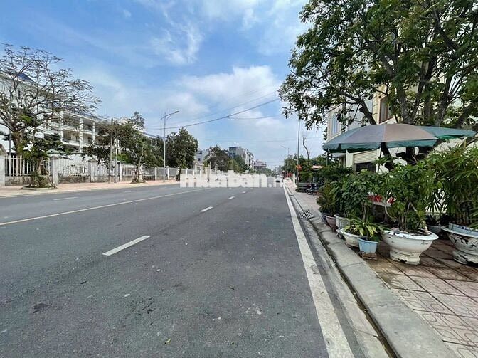 Bán đất mặt đường Bệnh Viện Hải An dt63m đường rộng 21m Giá 120tr/m