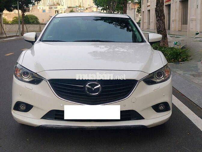 Mazda 6 model 2016 màu trắng