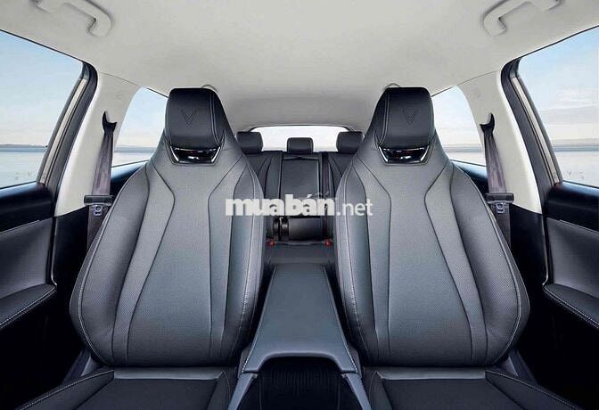 Xe điện VinFast VF8 All New Đỏ