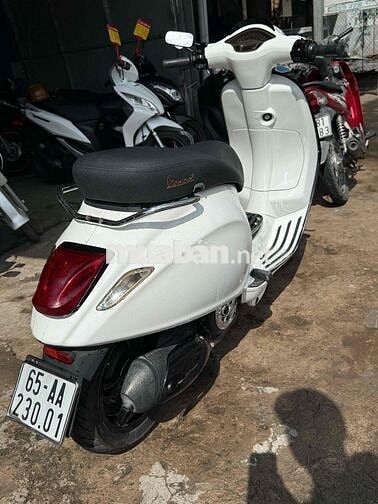 Piaggio Vespa 125 2015 Trắng/ Zin Đẹp Ngay Chủ