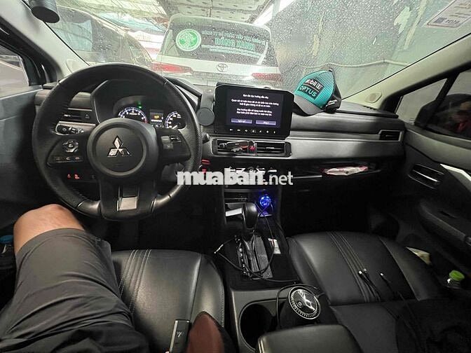 Mitsubishi Xpander Premium 2023 85000 km Đen