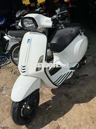 Piaggio Vespa 125 2015 Trắng/ Zin Đẹp Ngay Chủ