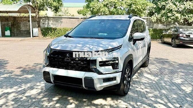 Mitsubishi Xpander Cross - Siêu lướt