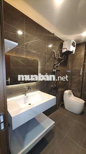 Bán nhà 2 tầng full nội thất cao cấp. 