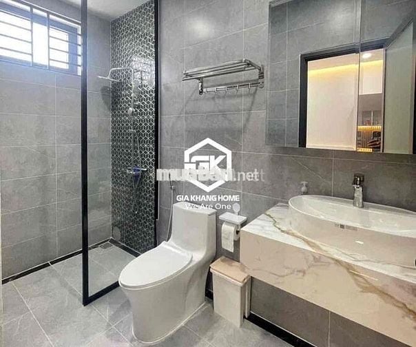 CHO THUÊ DÀI HẠN NHÀ NGUYÊN CĂN 3 PHÒNG NGỦ FULL NỘI THẤT CAO CẤP KDT