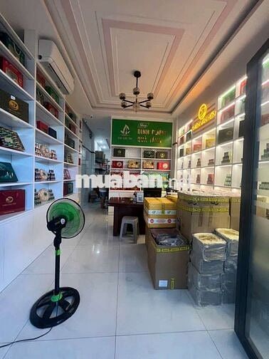 NHÀ PHỐ SÂN XE HƠI GẦN CẦU AN LỘC, DT 4*20, TRỆT, 3 LẦU, 5PN, 6WC