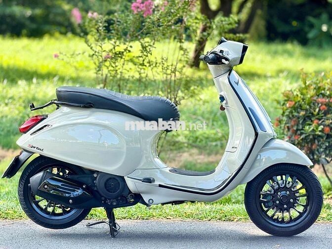 Piaggio Vespa 125cc 2015 Siêu Keng.Máy Zin Chạy Êm