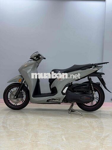 Honda SH 350i 2022 Xám 7900km