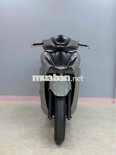 Honda SH 350i 2022 Xám 7900km