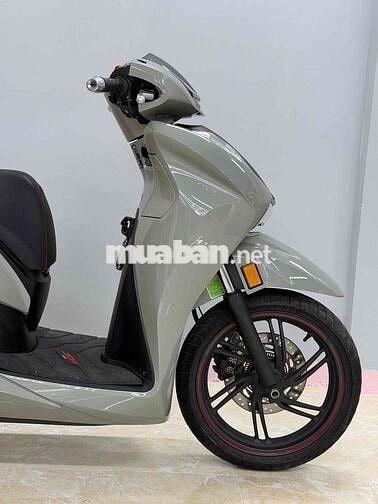 Honda SH 350i 2022 Xám 7900km
