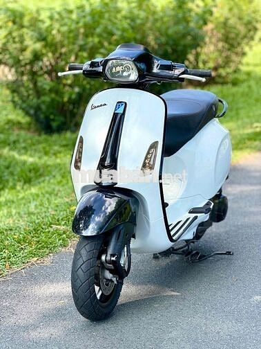 Piaggio Vespa Sprint 125cc 2015 Trắng.Siêu Keng
