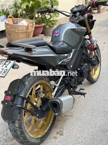moto rebel 125