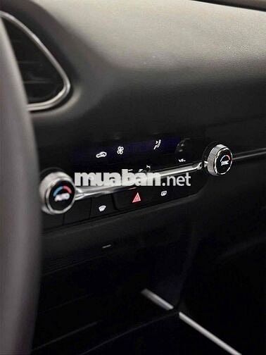 CX30 nhập Thái T5 giảm đến 40tr, chỉ 210 nhận xe