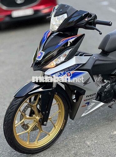 Honda Winner V1 2019 Bạc Đen bstp có góp ạ