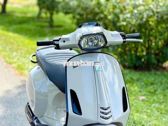 Piaggio Vespa 125cc 2015 Siêu Keng.Máy Zin Chạy Êm