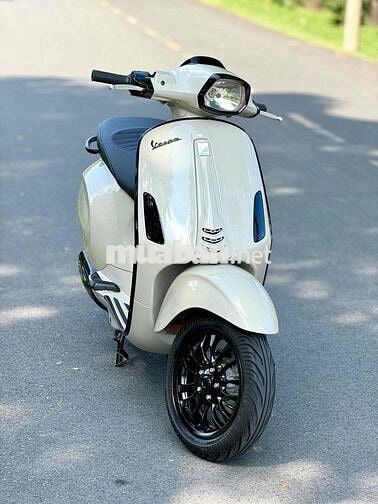 Piaggio Vespa 125cc 2015 Siêu Keng.Máy Zin Chạy Êm