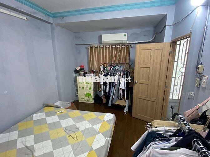 cho thuê phòng dọn vào ở liền được ạ