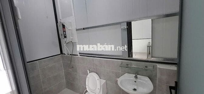 Phòng Studio KDC 13E, Nguyễn Văn Linh (ĐH Văn Hiến), Bình Hưng-B.Chánh