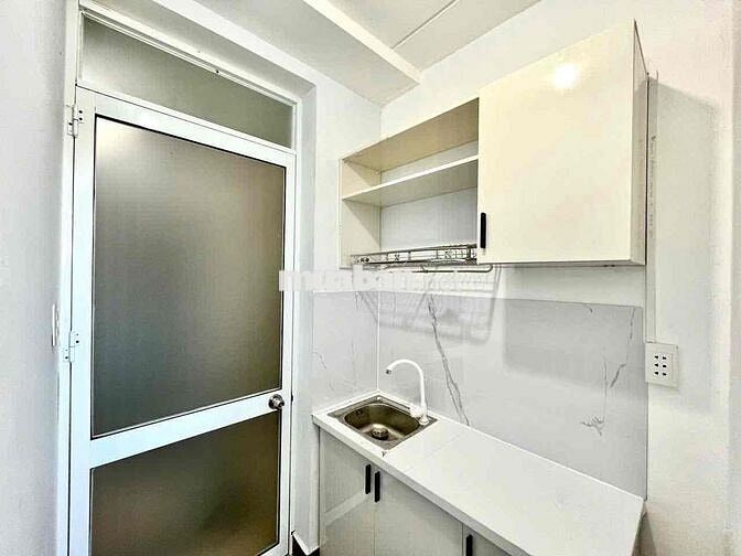 PHÒNG TÁCH BẾP ĐỐI DIỆN ĐẠI HỌC RMIT, KHU DÂN CƯ SADECO,ƯU ĐÃI (1-2tr)